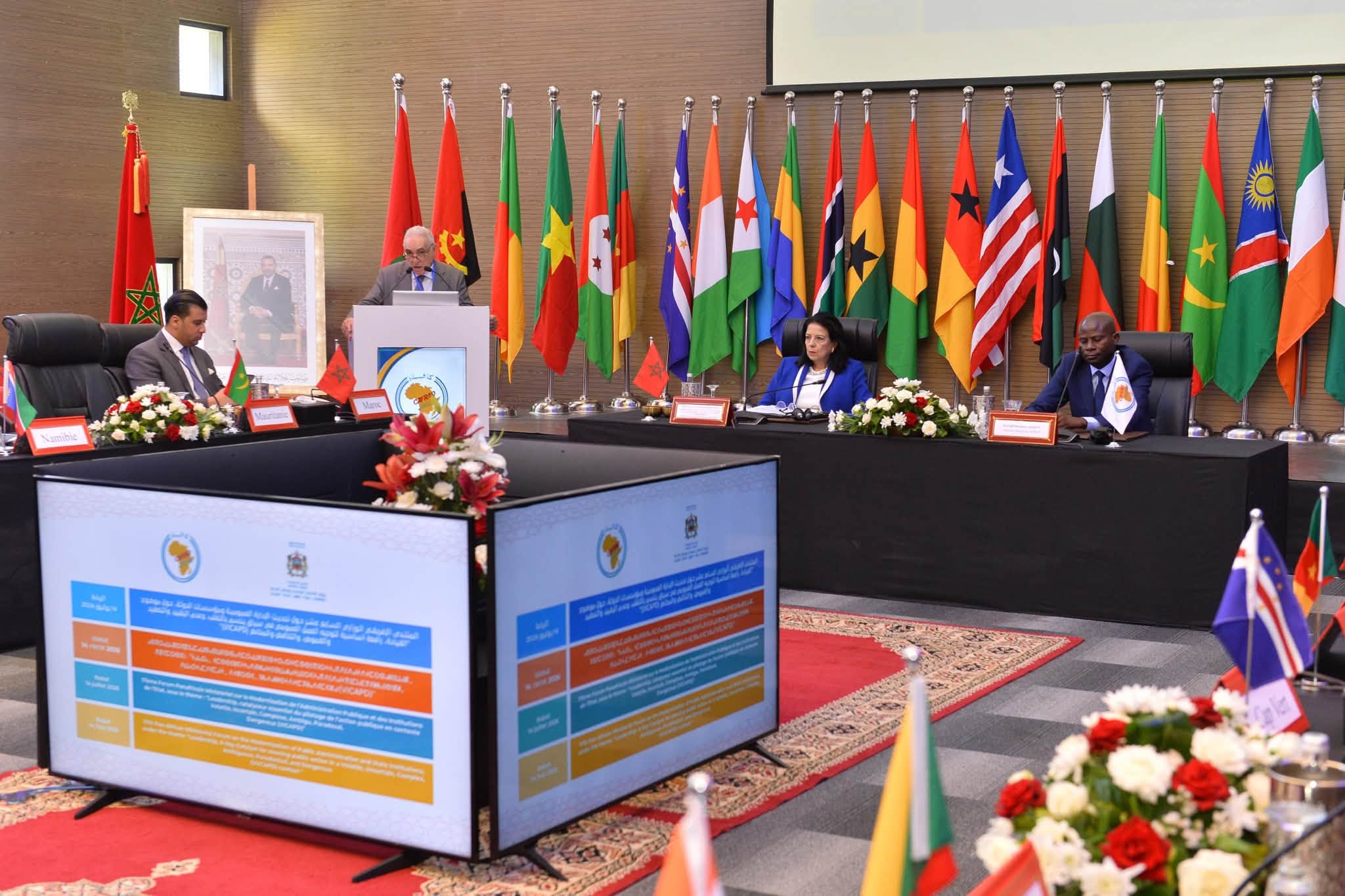 box1-slider_small1.png