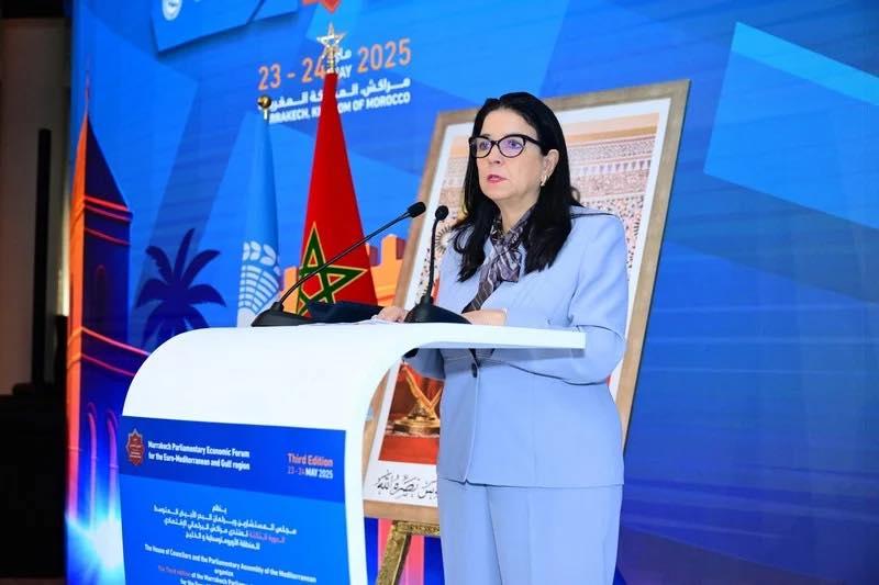 Participation de Mme la Ministre à une séance de dialogue, le 24 mai 2025, en marge de la 3ème édition du Forum économique parlementaire de Marrakech pour la région euro-méditerranéenne et du Golfe.