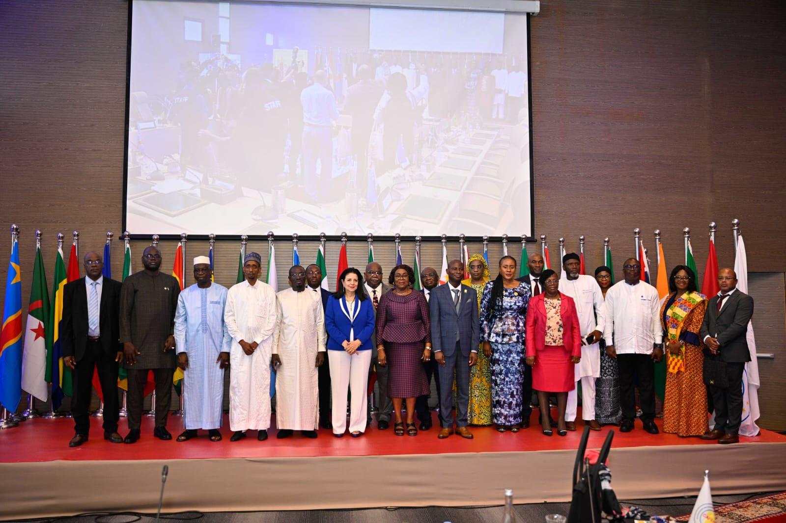 Madame la Ministre a assisté à la clôture de la soixantième session du conseil d'administration du Centre africain de Recherche Administrative et de Formation pour le Développement (CAFRAD).