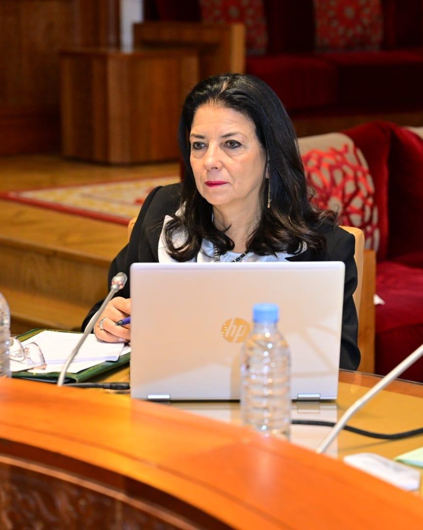 Madame la ministre a présenté, le mercredi 22 octobre 2025, un exposé  à la Chambre des représentants, sur les efforts déployés par le ministère pour renforcer les relations entre l'administration et le citoyen.