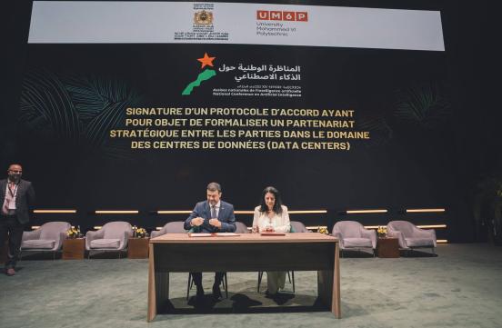 Mme la Ministre a signé avec Monsieur le Président de l’UM6P, un protocole d’accord marquant le lancement d’un partenariat stratégique dans le domaine des centres de données (Data Centers).