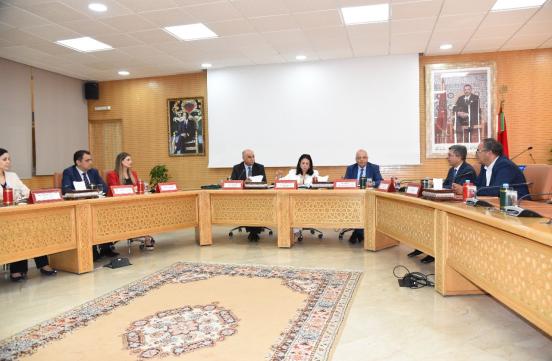 Madame La Ministre a tenu une réunion avec Mr. le Wali de la région de Drâa-Tafilalet et M. le Président du Conseil régional de Drâa-Tafilalet, qui a porté sur la volonté commune de faire de la digitalisation un levier de développement régional et humain.