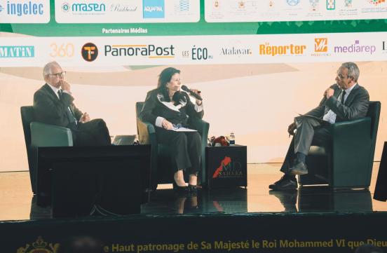 Madame la Ministre a pris part, à la séance plénière dans le cadre de la 5ᵉ édition du Forum Maroc Diplomatique Sahara à Dakhla, consacrée à « La gouvernance territoriale et l’équité hydrique : le développement du Sud comme modèle d’équilibre national ».