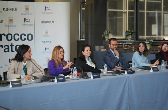 Madame la Ministre, a présidé la séance de clôture de la première cohorte du programme Morocco Accelerator, dans le cadre du déploiement de la stratégie Morocco Digital 2030.