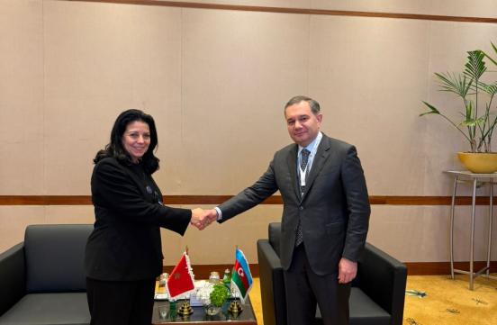 Madame la Ministre Amal EL FALLAH - SEGHROUCHNI renforce la coopération numérique entre le Maroc et l’Azerbaïdjan lors de la 5ᵉ Assemblée générale de la DCO