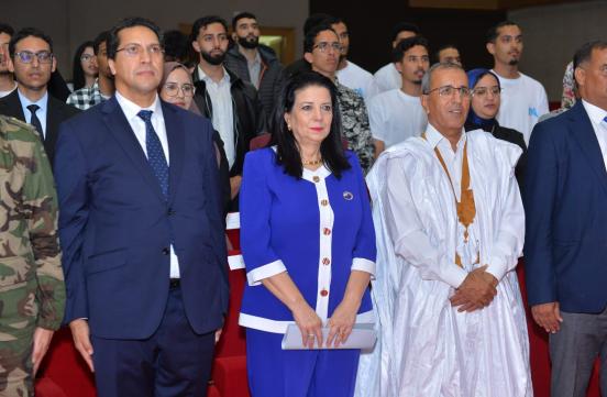 Madame la Ministre a honoré la clôture les activités de la station de Dakhla-Wadi Al-Gold du hackathon de l'intelligence artificielle RAMADAN'IA.