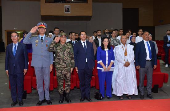 Madame la Ministre a honoré la clôture les activités de la station de Dakhla-Wadi Al-Gold du hackathon de l'intelligence artificielle RAMADAN'IA.