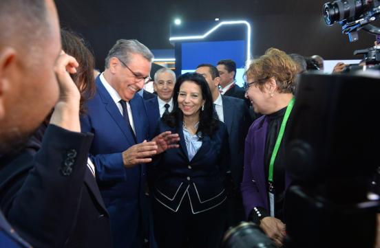 Monsieur le Premier Ministre Aziz Akhnoush et Madame la Ministre Amal Al-Falah Al-Sagroshny, accompagnée d'un certain nombre de ministres et d'autres personnalités, ont fait un tour de terrain du « Gitex Africa Maroc 2026 », organisé à Marrakech.