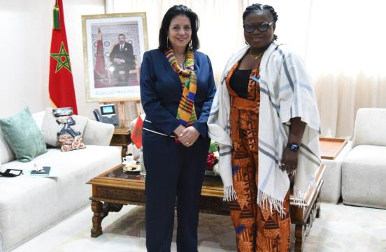 En marge des Assises Africaines OGP organisées à Rabat, Madame la Ministre Mme Amal Al-Falah Al-Sagroshny a reçu Mme Lydia Lamisi Akanfarba, la Ministre d'État pour la réforme du secteur public de la République du Ghana.